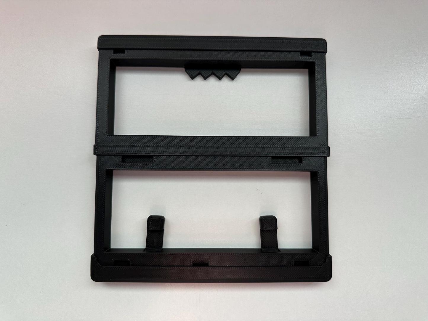 Nintendo 3DS Cover Plate Display Stand (Wall Mount and Standalone)