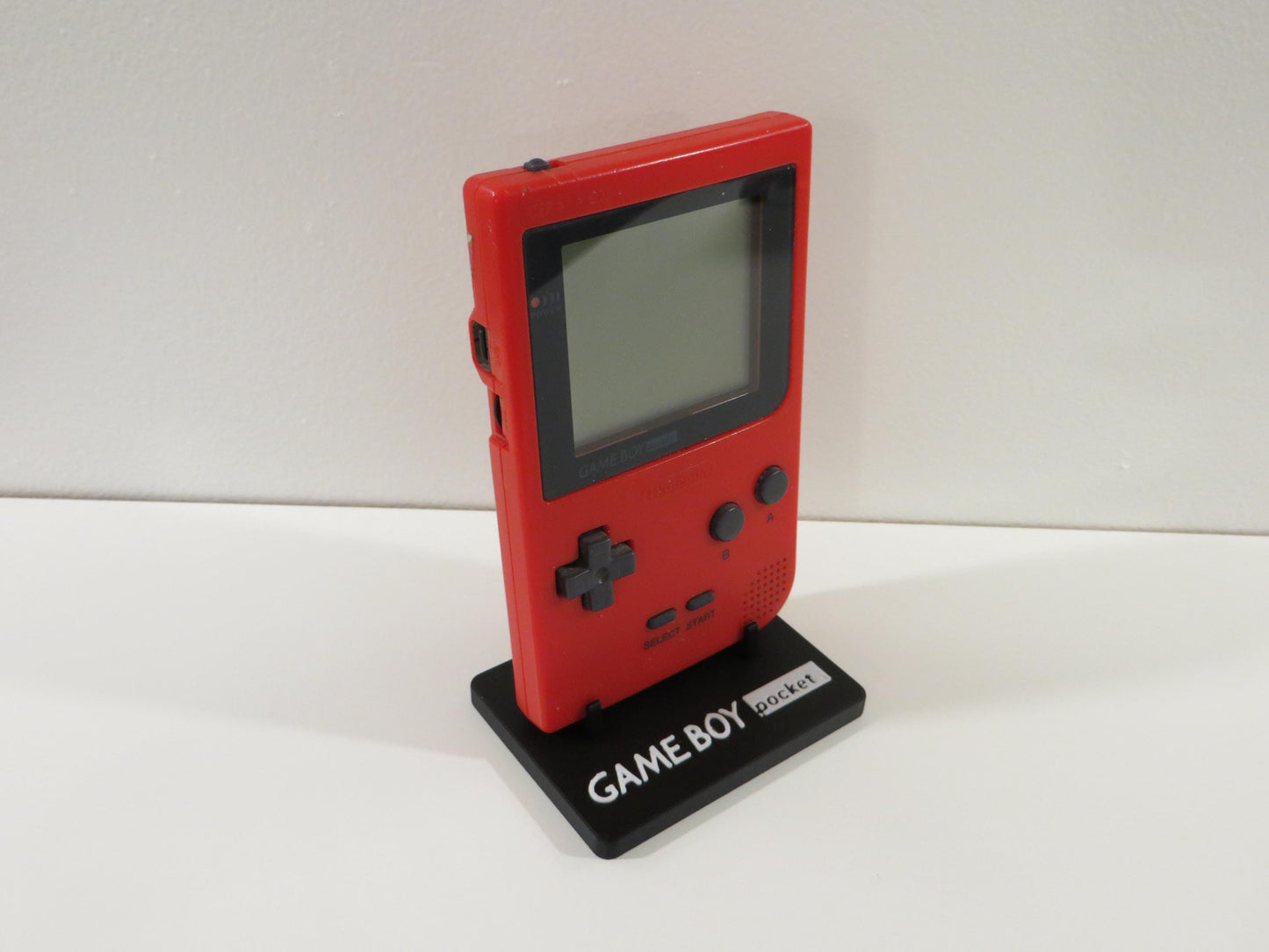 Nintendo Game Boy Pocket Display Stand (MGB-001, MGB-101)