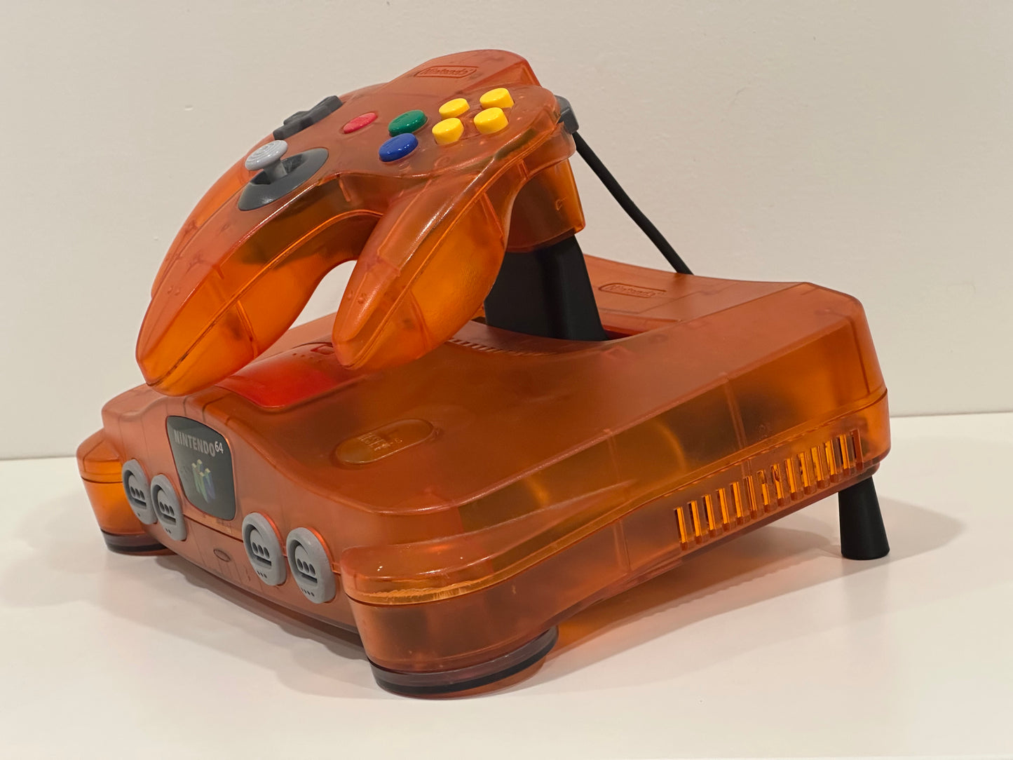 Nintendo 64 Controller Mount & Angled Console Stand